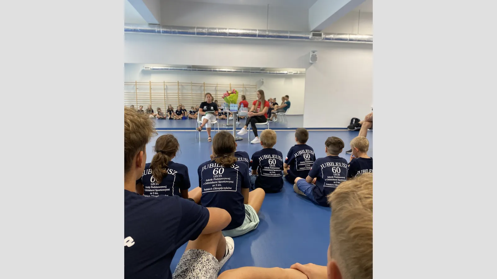 3FA5858E-41D2-43E8-8A86-508E5EDB51A6